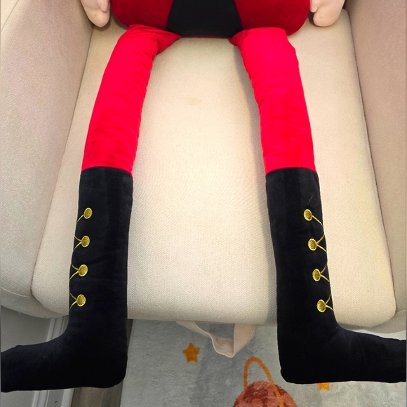 Htf Seasons Greetings Limited Edition Oversized Decorative Nutcracker Pillow - Picture 7 of 12